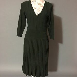Max Studio Green Knit Dress 3/4 Sleeve